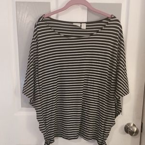 Chicos Top Womens 3 Large Black White Stripe Tie Detail Rayon Spandex Batwing